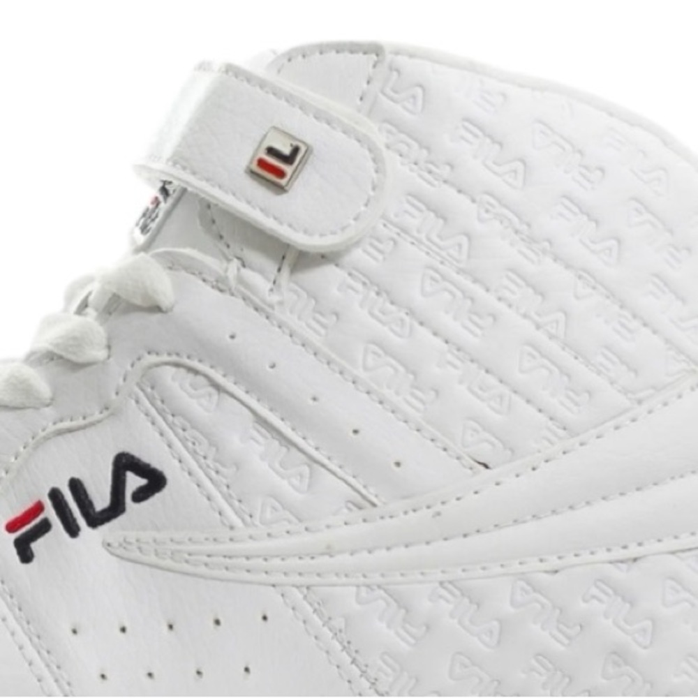 WOMEN'S FILA VULC 13 MID-TOP SNEAKERS Size 7 NWOB - Picture 2 of 6